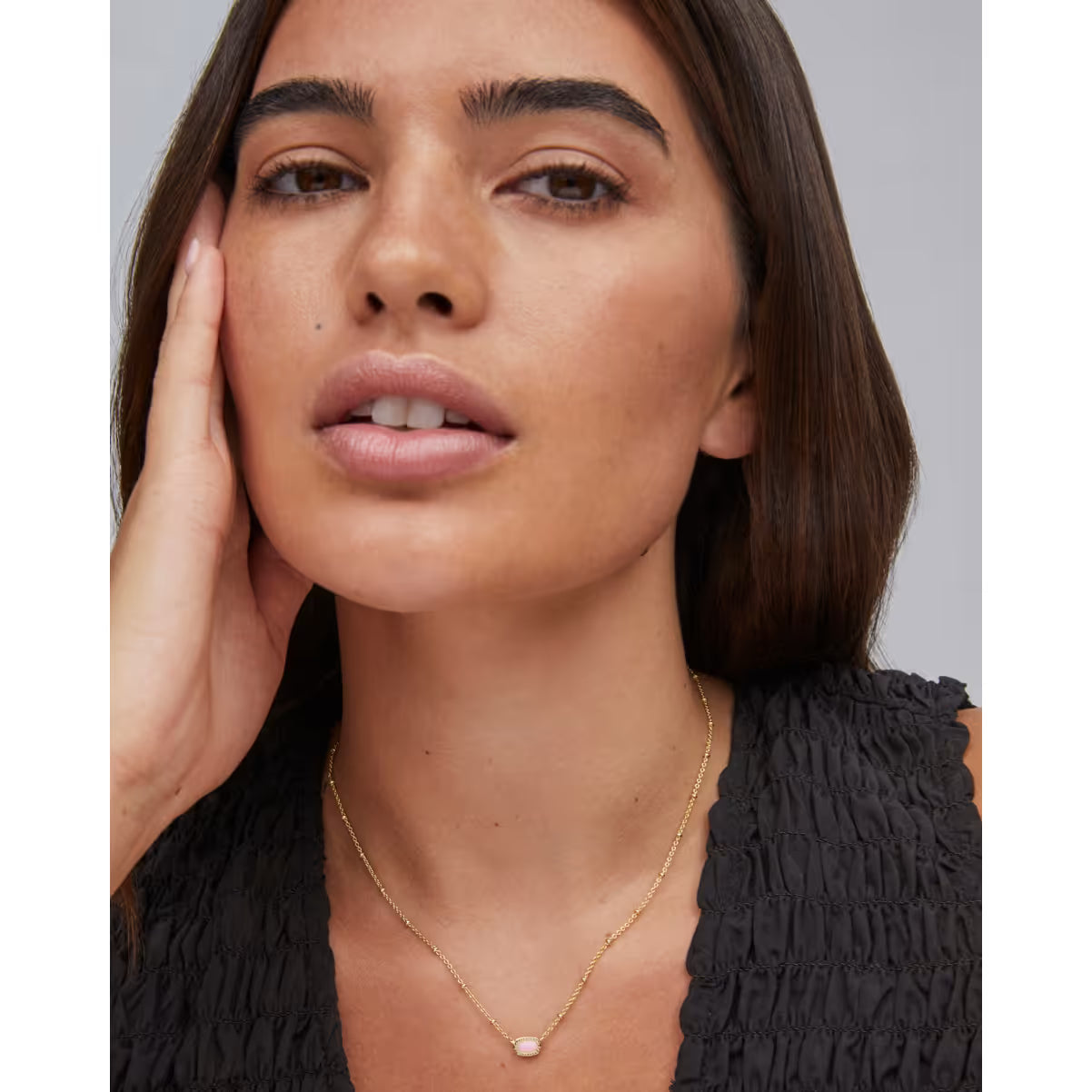 Kendra Scott Mini Elisa Gold Satellite Short Pendant Necklace in Gold Pink Opalite Crystal