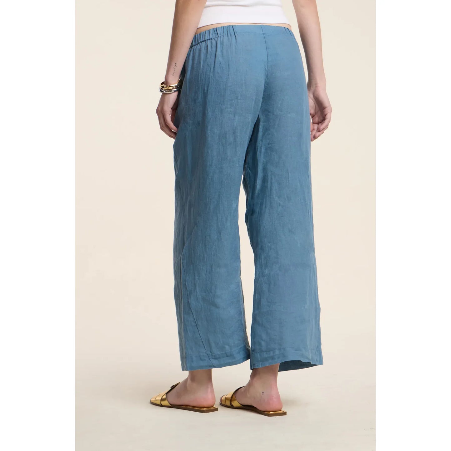 Velvet by Graham & Spencer Lola Linen Pant in Hailstone