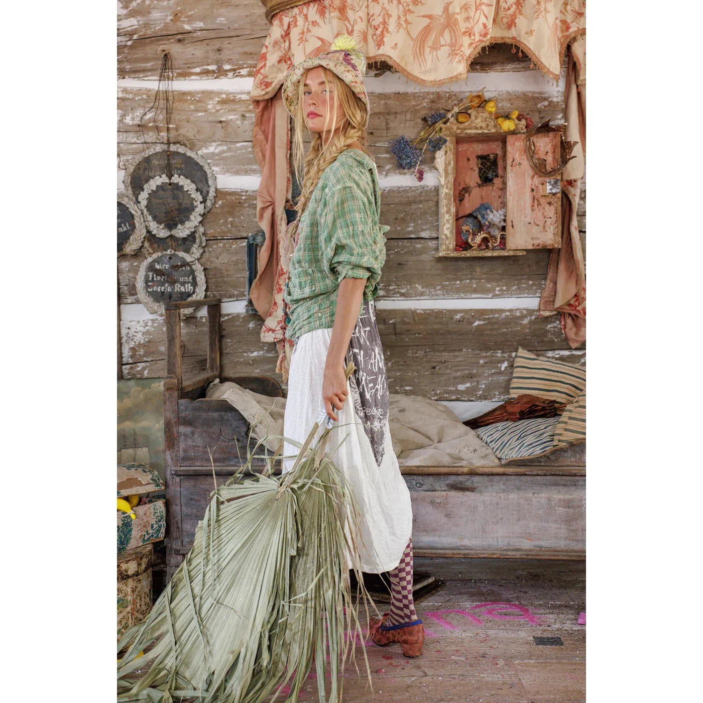 Magnolia Pearl Adison Workshirt 1391 in Green Chili
