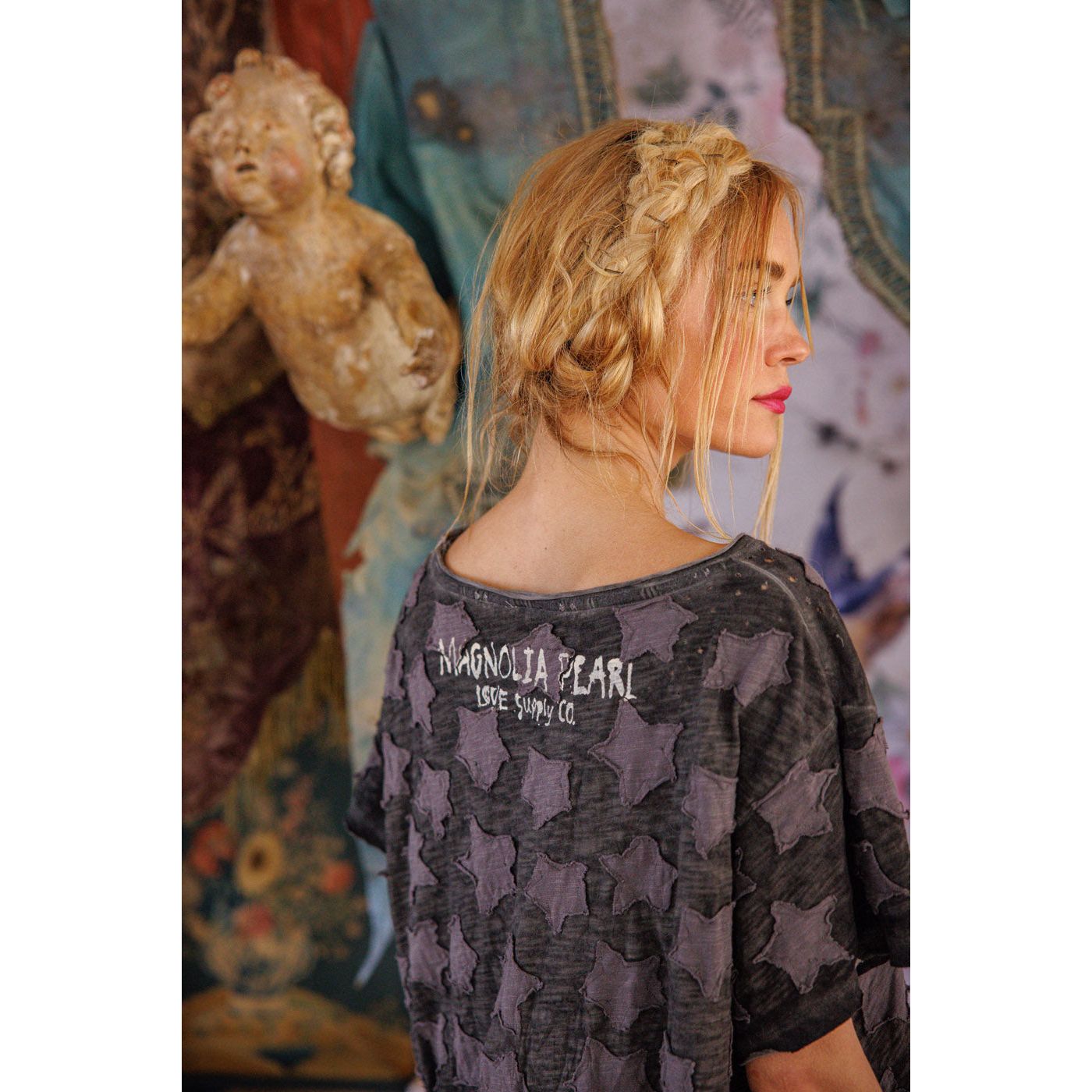 Magnolia Pearl Little Star Appliqué Tee in Twilight