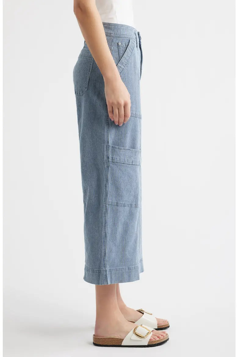 Wit & Wisdom Skyrise Cotton Crop Wide Leg Utility Pants in Blue
