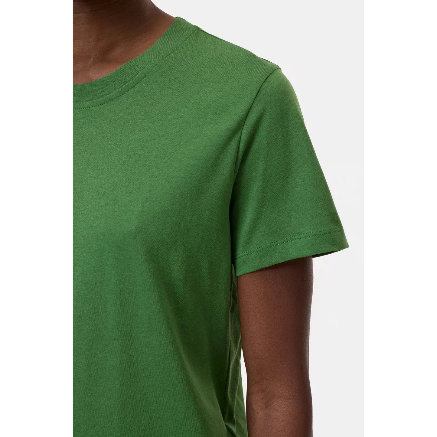 CLOSED Organic Cottong T-Shirt in Matcha Green