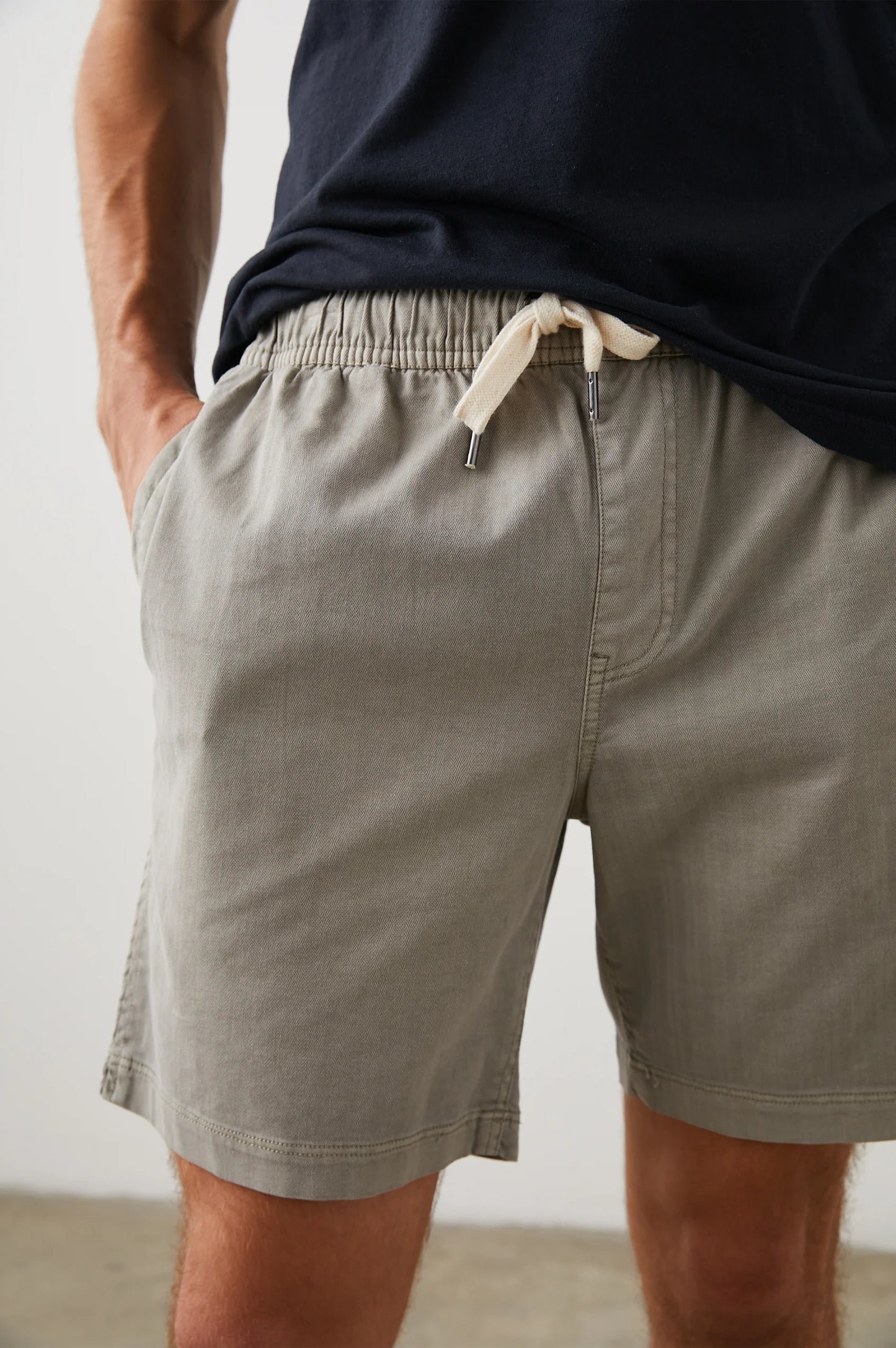 Rails Cruz Short in Washed Grey