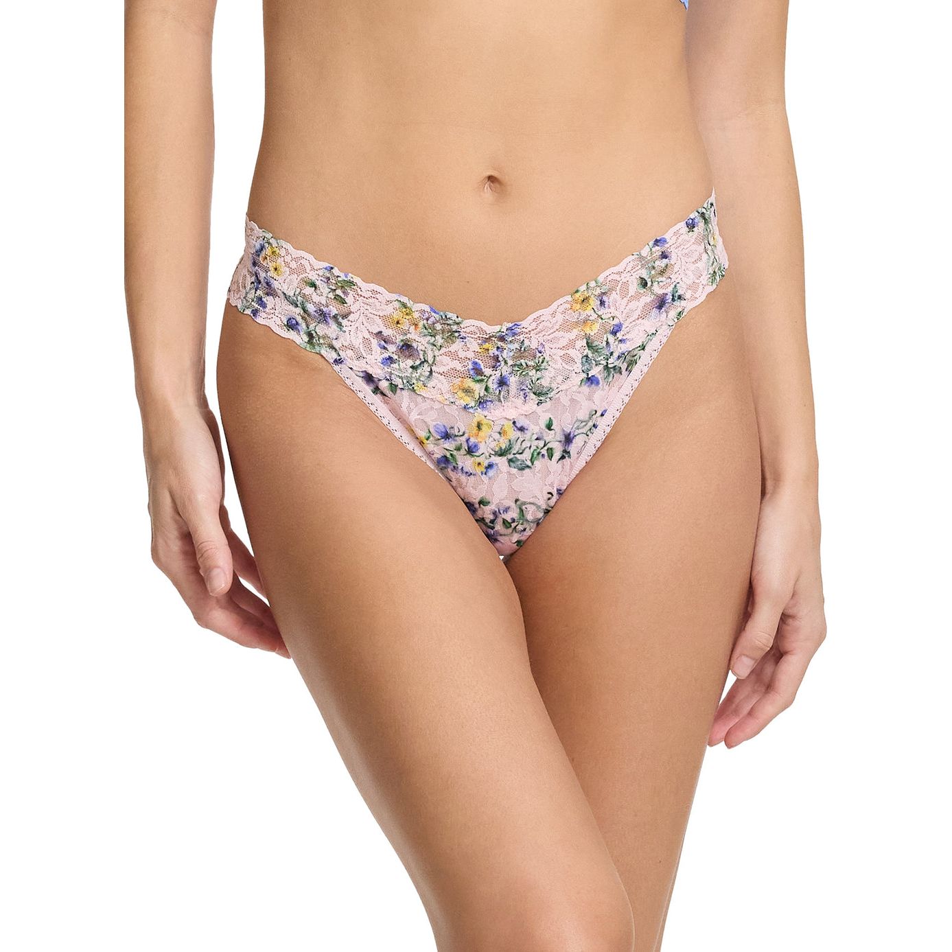 Hanky Panky Printed Signature Lace Original Rise Thong in Heirloom