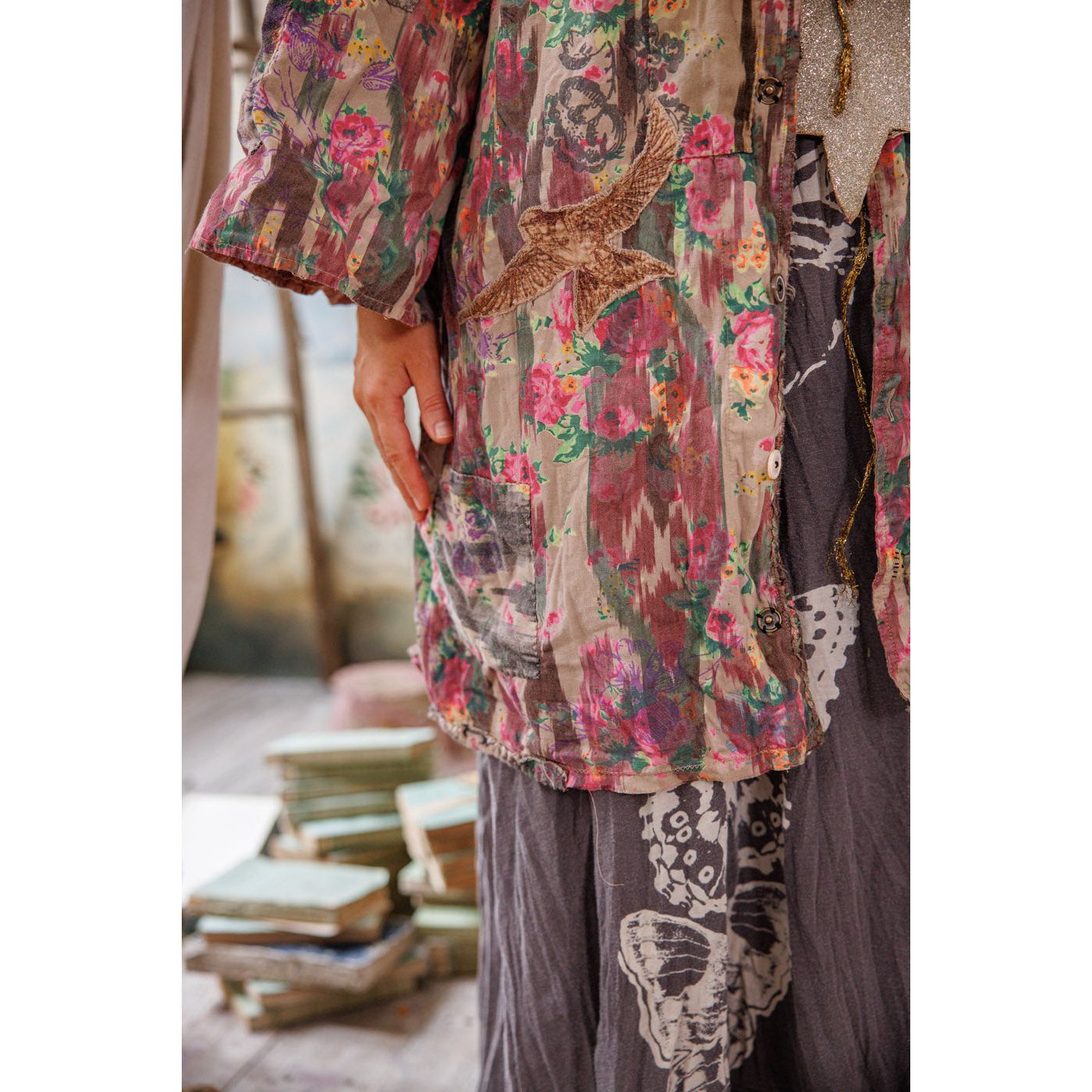 Magnolia Pearl Appliqué Cyrene Coat in Izmir