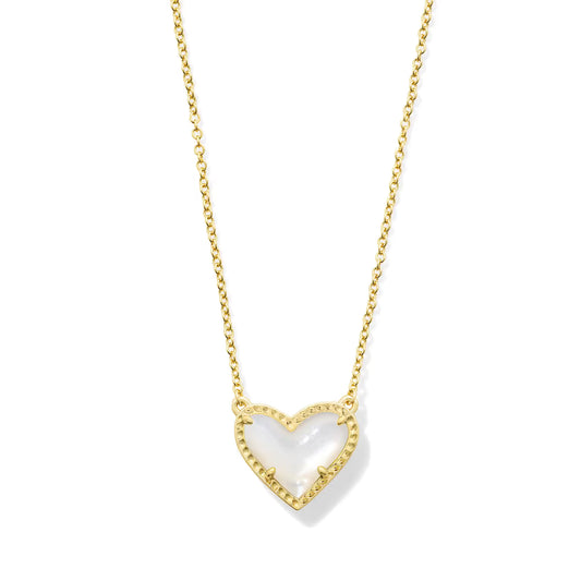 Kendra Scott Ari Heart Gold Pendant Necklace Ivory Mother of Pearl