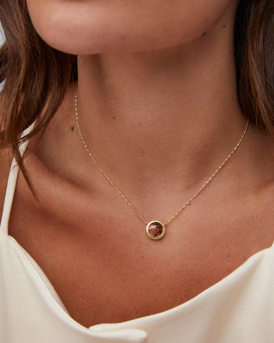 Kendra Scott Basketball Gold Short Pendant Necklace in Orange Goldstone