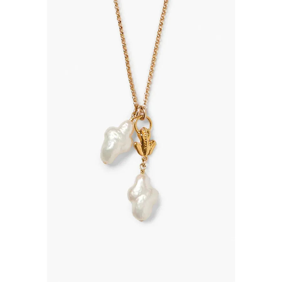 Chan Luu Eve Cross Necklace White Pearl
