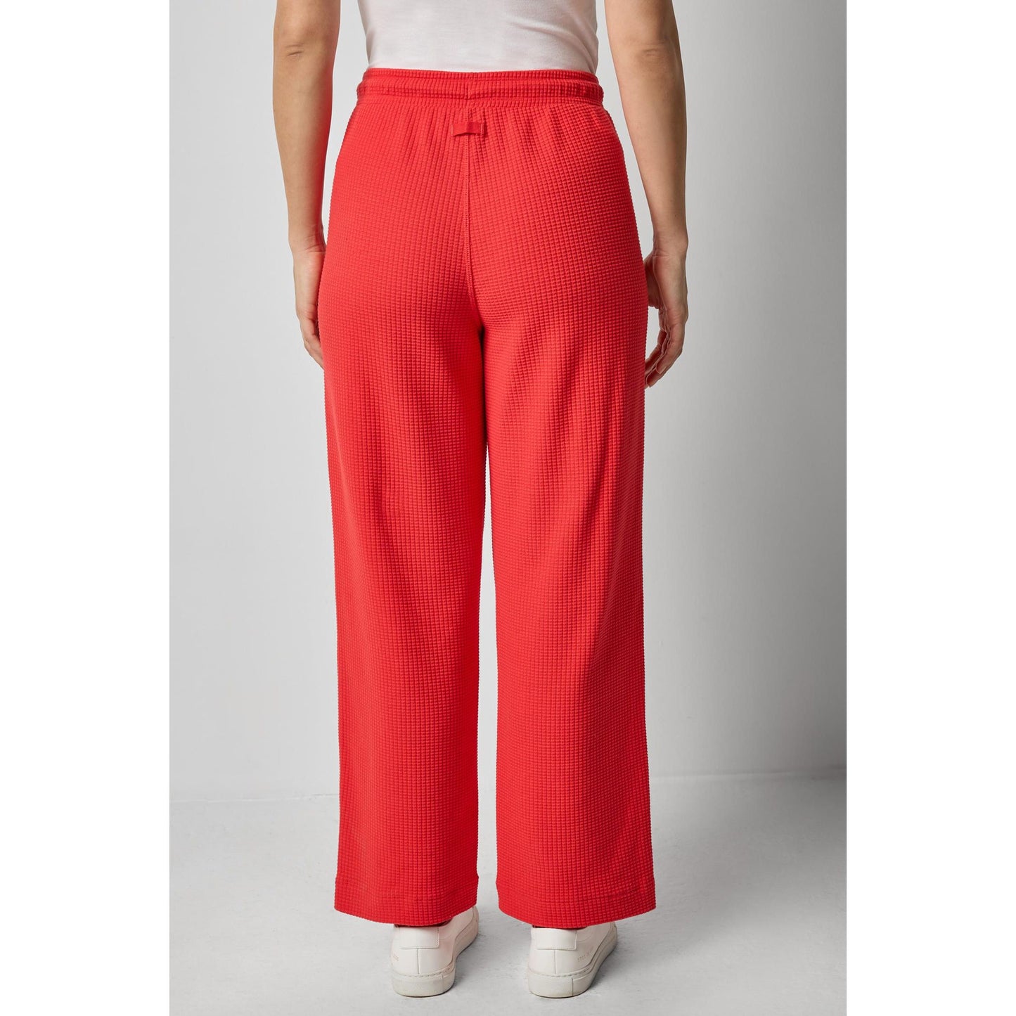 Lilla P Patch Pocket Straight Leg Pant in Fiesta