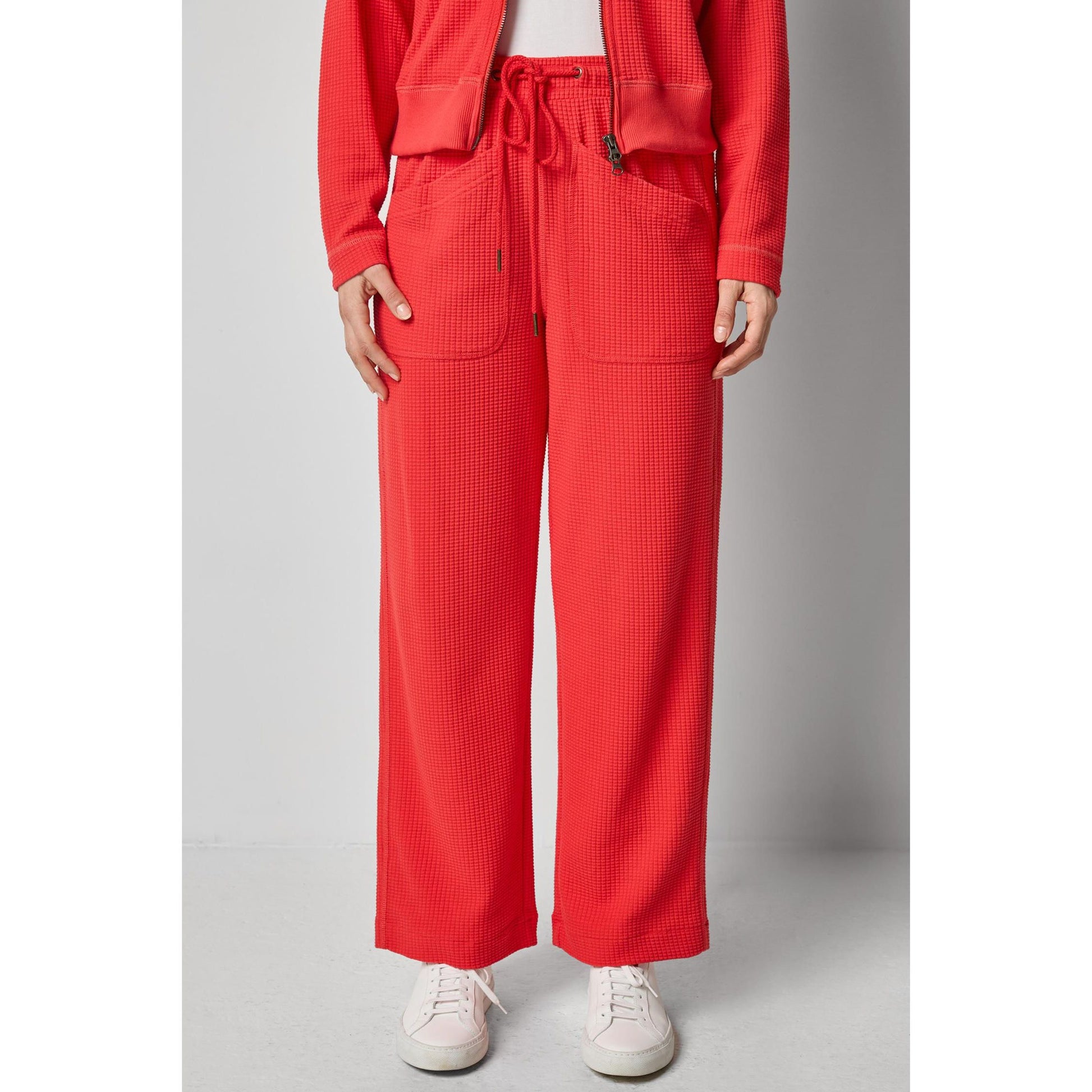 Lilla P Patch Pocket Straight Leg Pant in Fiesta