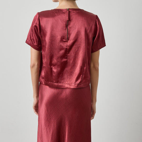 Lilla P Slub Woven Darted Top in Cabernet PA3573
