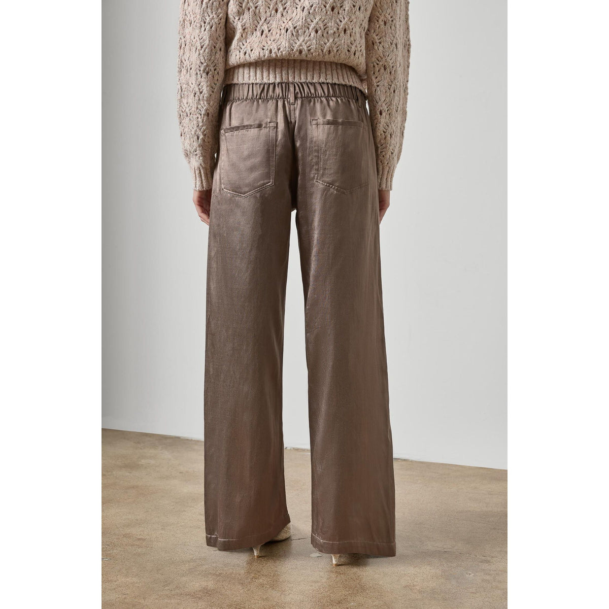 Lilla P Slub Woven Pant in Shitake PA3574