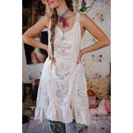 Magnolia Pearl Royalty Eyelet Layla Slip in Moonlight