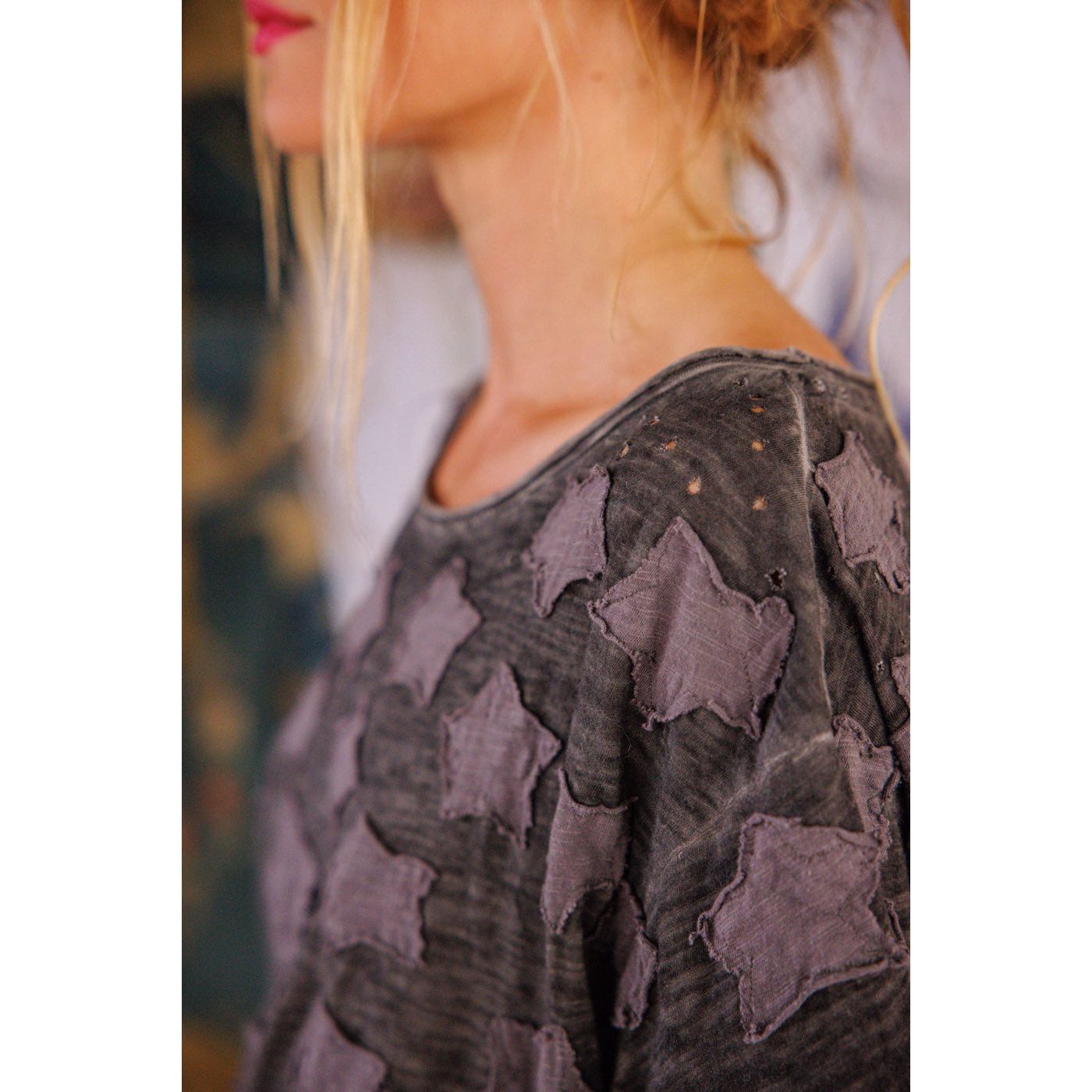 Magnolia Pearl Little Star Appliqué Tee in Twilight 