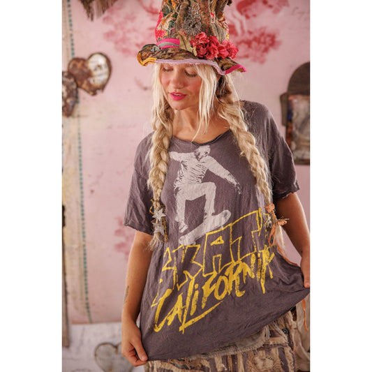 Magnolia Pearl Skate CA Tee in Ozzy