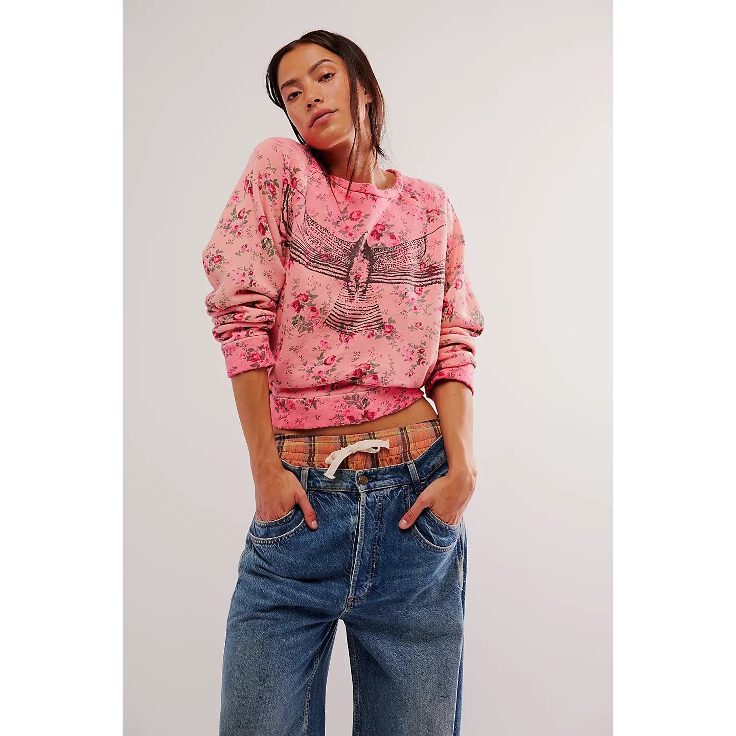 Magnolia Pearl Floral Pullover in Azalea