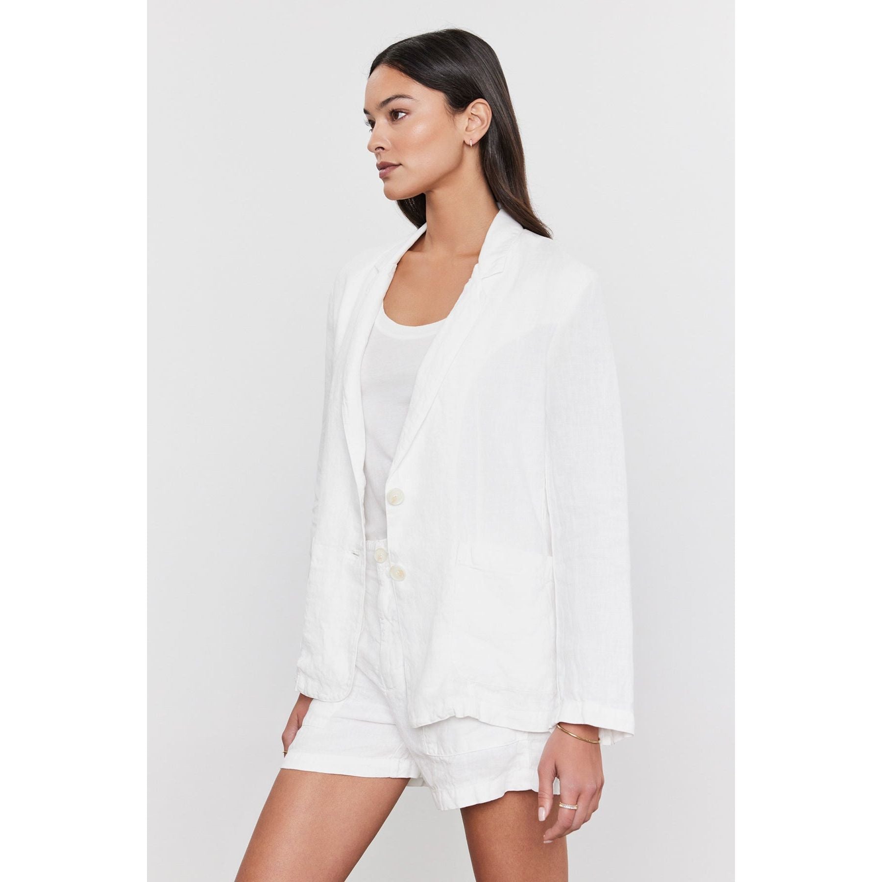 Velvet by Graham & Spencer Lenny Heavy Linen Blazer in White