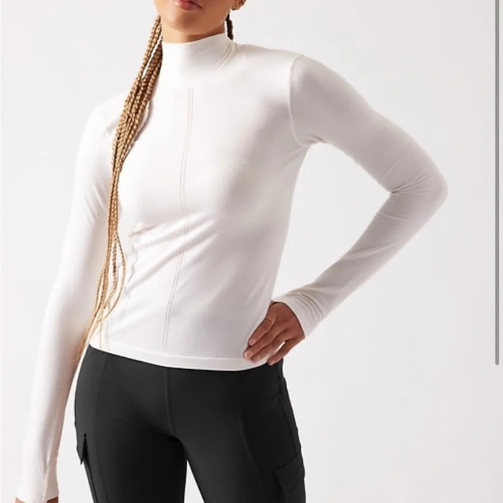 Athleta Ascent Seamless Turtleneck
