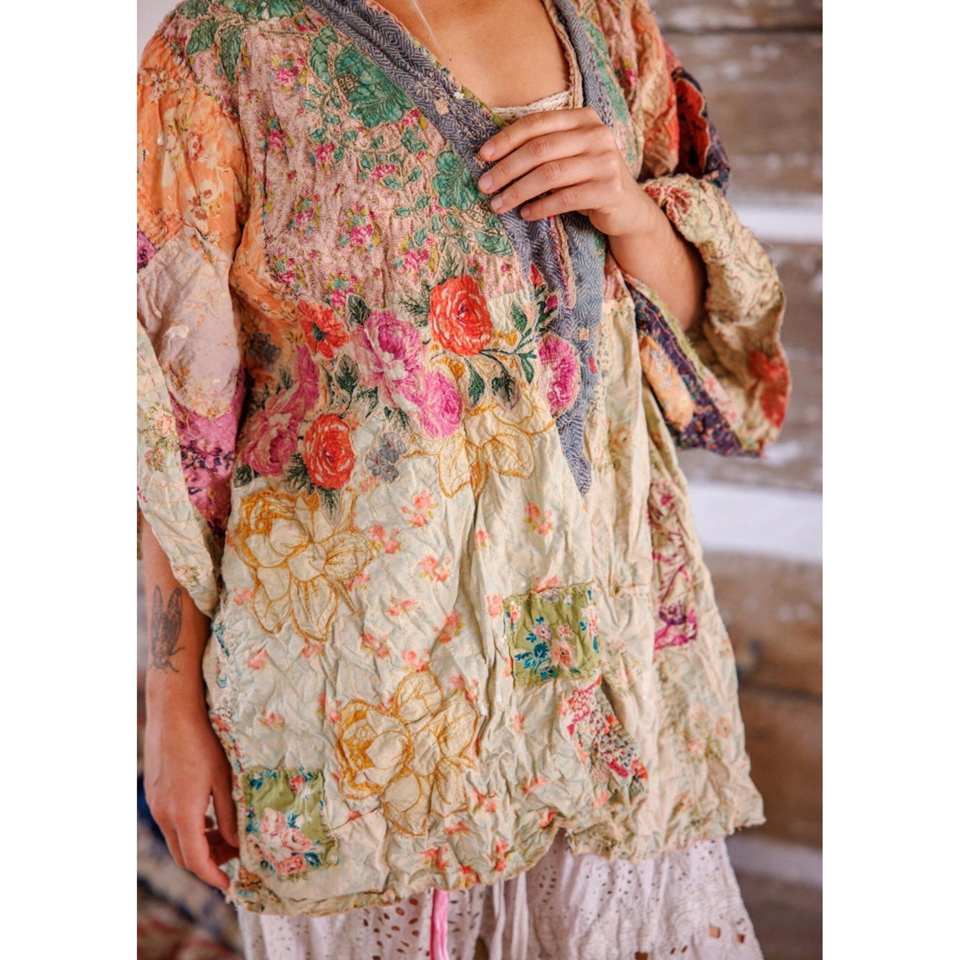 Magnolia Pearl Piecewise Crop Dashi Kimono in Wonderland