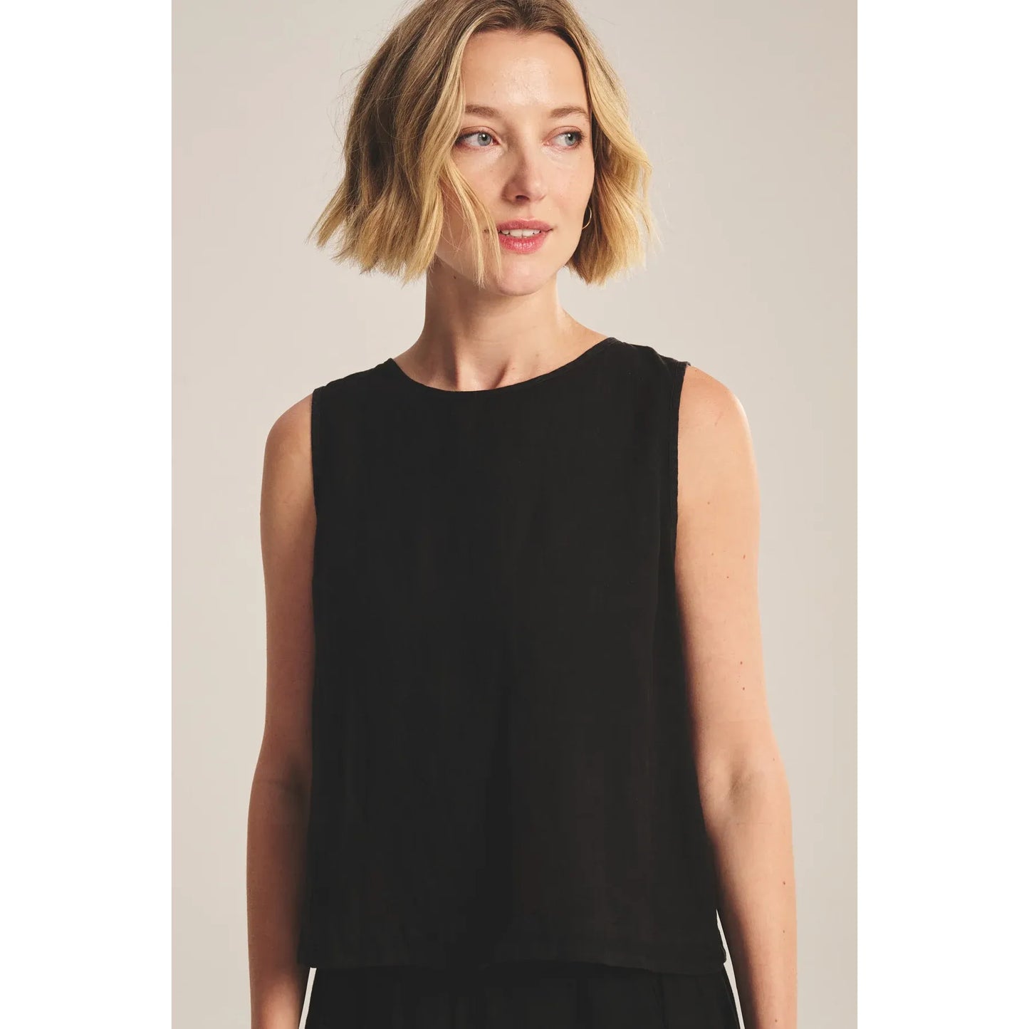 Velvet by Graham & Spencer Maxine Linen Top in Black