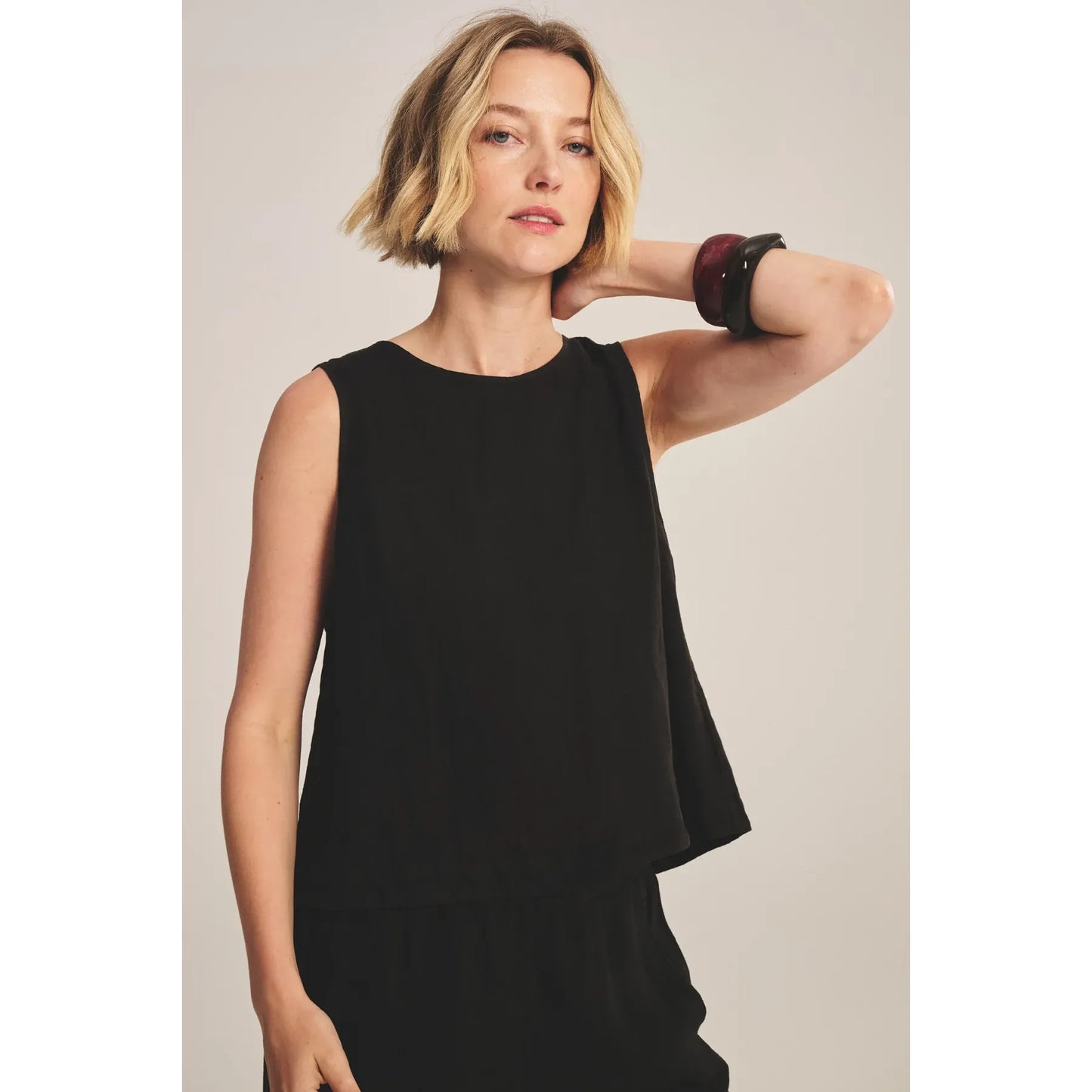 Velvet by Graham & Spencer Maxine Linen Top in Black