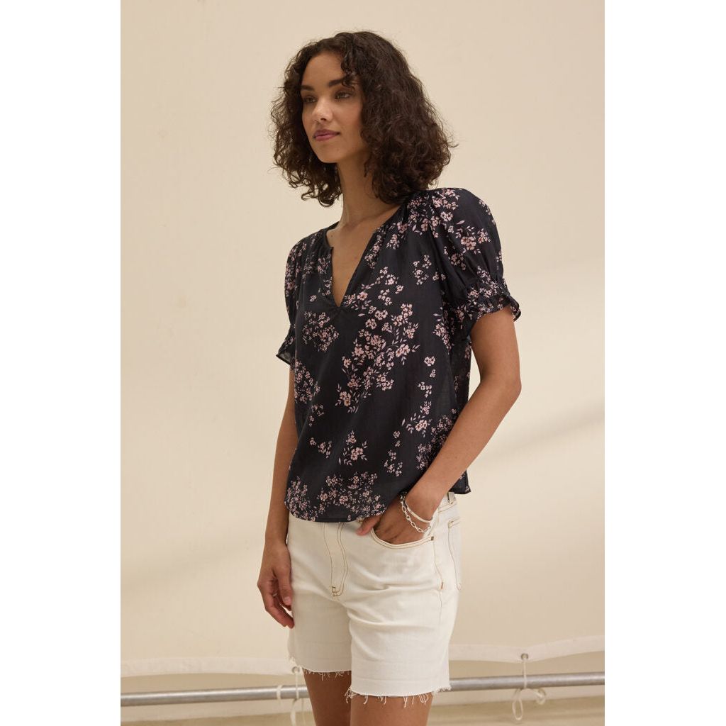 Velvet by Graham & Spencer Leslie Printed Cotton Viscose Top in Meadow