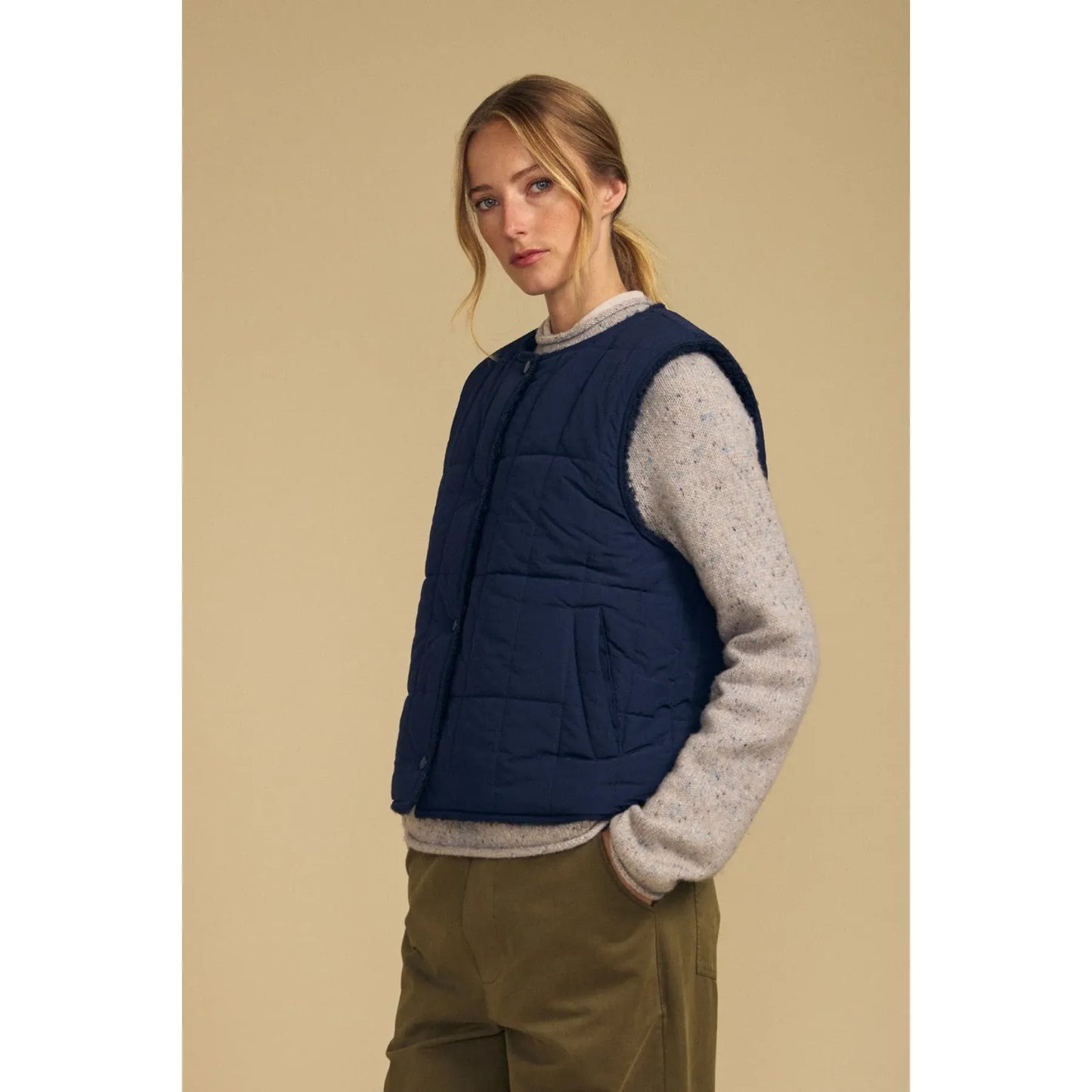 Velvet Onyx Reversible Vest in Navy/Faux Sherpa
