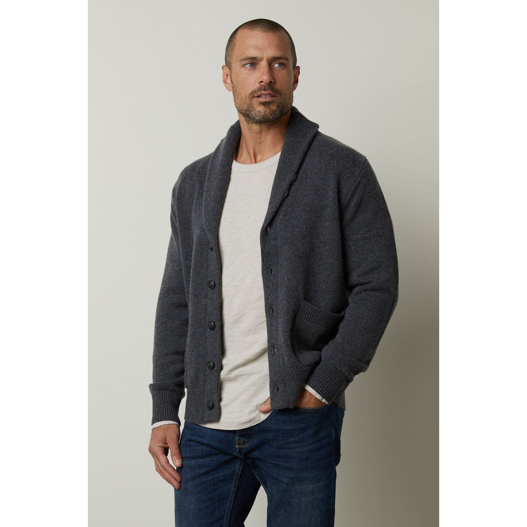 Velvetmen Thornton Button Front Cardigan in Charcoal