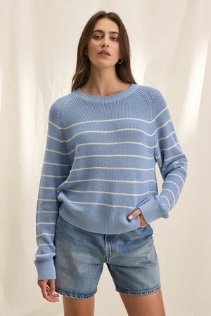 Velvet by Graham & Spencer Chayse Textured Cotton Sweater in Sky/Ivory