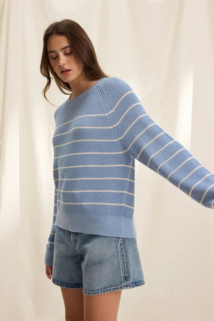 Velvet by Graham & Spencer Chayse Textured Cotton Sweater in Sky/Ivory