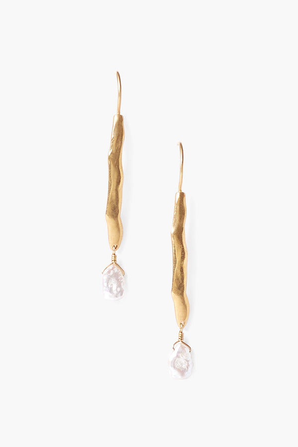 Chan Luu Gold Wave Pearl Drop Earrings White