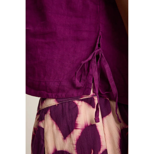 Velvet by Graham & Spencer Tavia Woven Linen Sleeveless Top in Grapes