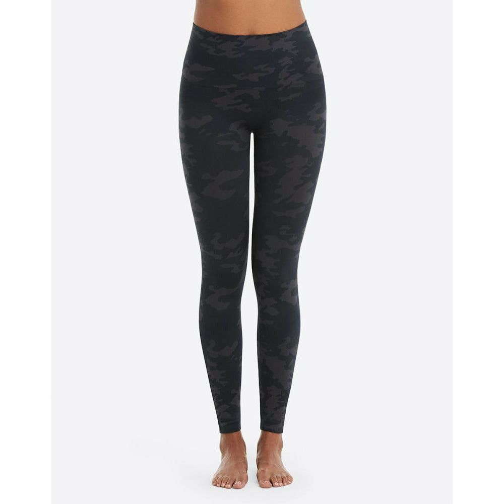 Spanx Look at Me Now Seamless Legging Black Camo FL3515