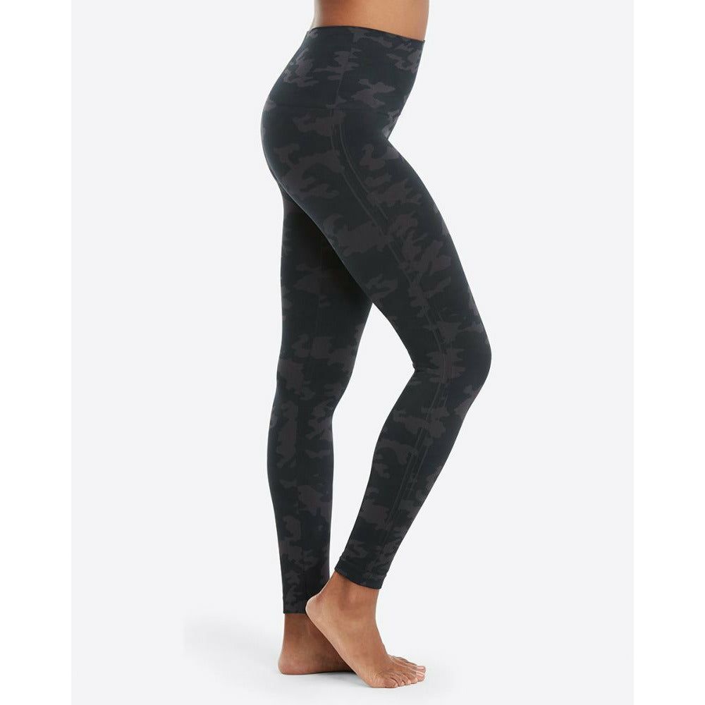 Spanx Look at Me Now Seamless Legging Black Camo FL3515